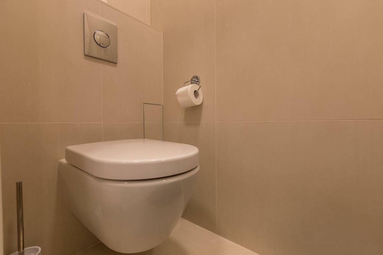 Chateau Savoy, Serikova 8 * Praga