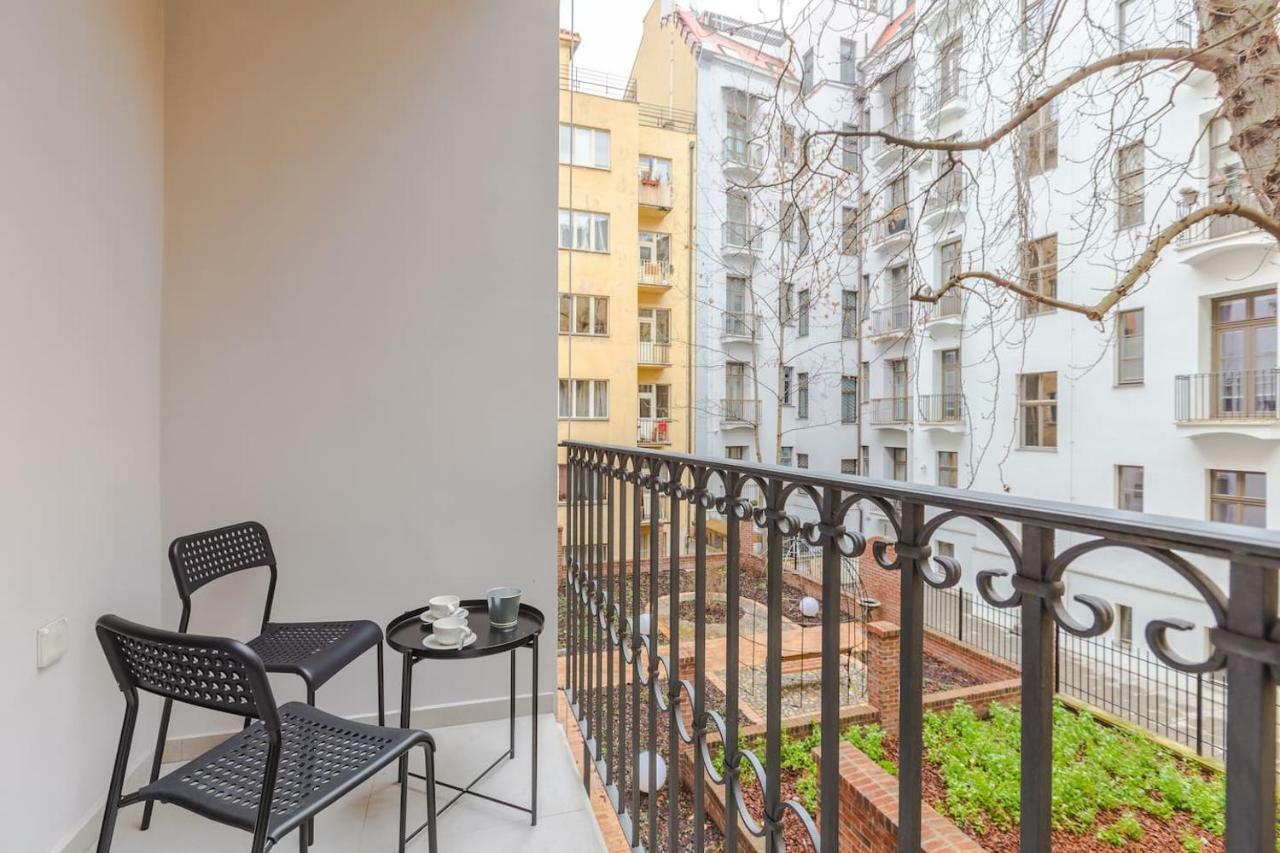 Chateau Savoy, Serikova 8 * Praga